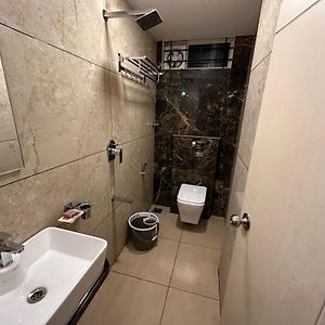 Collection O Local Square | Whitefield
